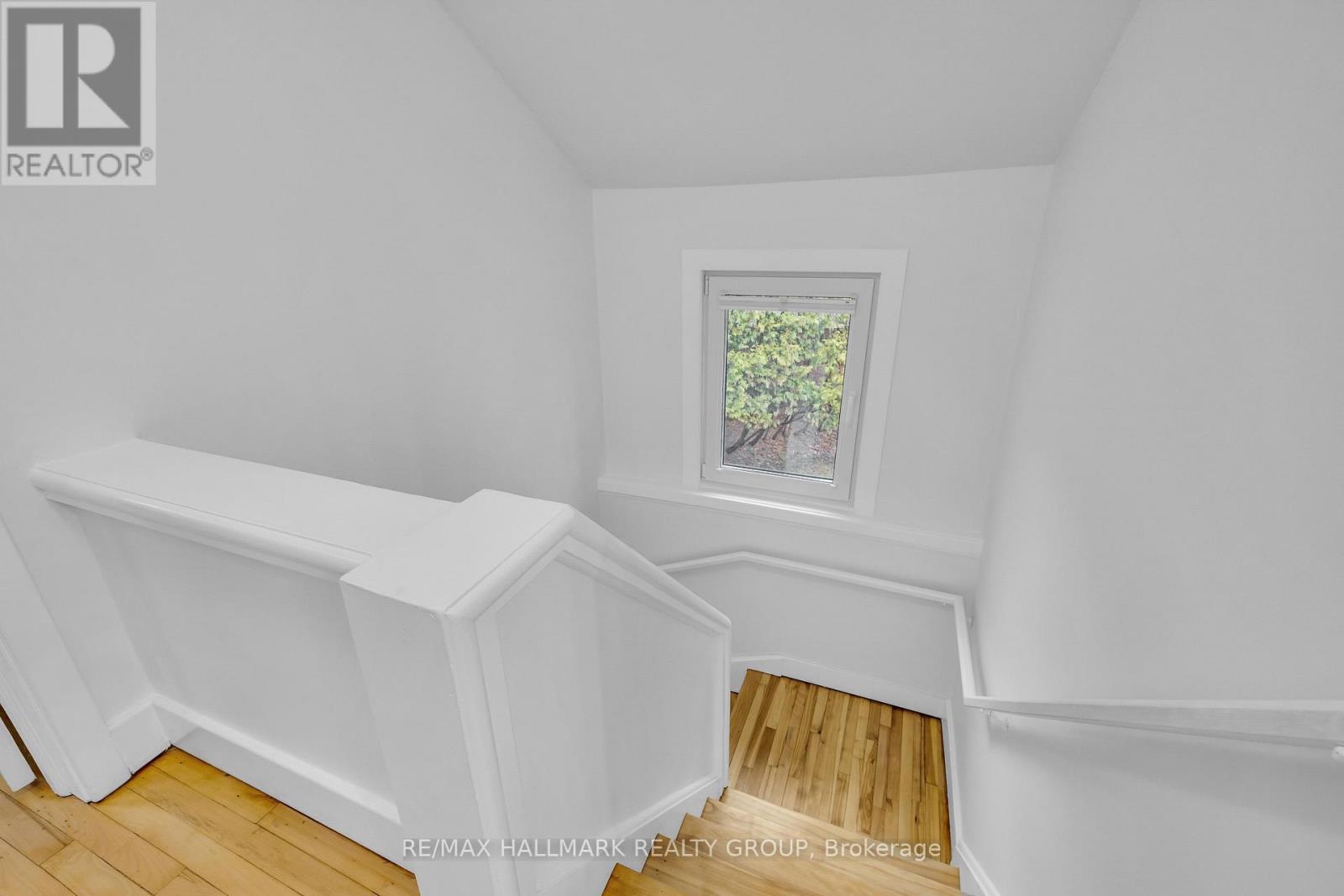 229 Greensway Avenue, Ottawa, Ontario  K1L 7V3 - Photo 17 - X13085066