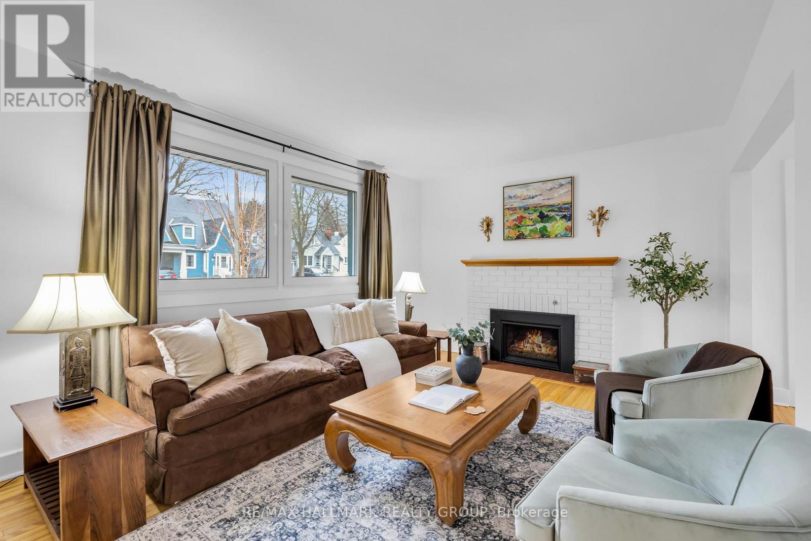 229 Greensway Avenue, Ottawa, Ontario  K1L 7V3 - Photo 4 - X13085066