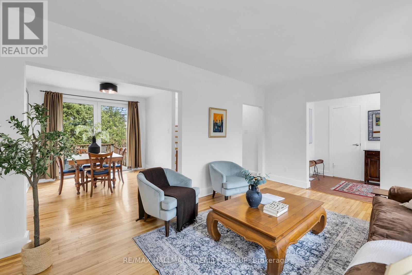 229 Greensway Avenue, Ottawa, Ontario  K1L 7V3 - Photo 5 - X13085066