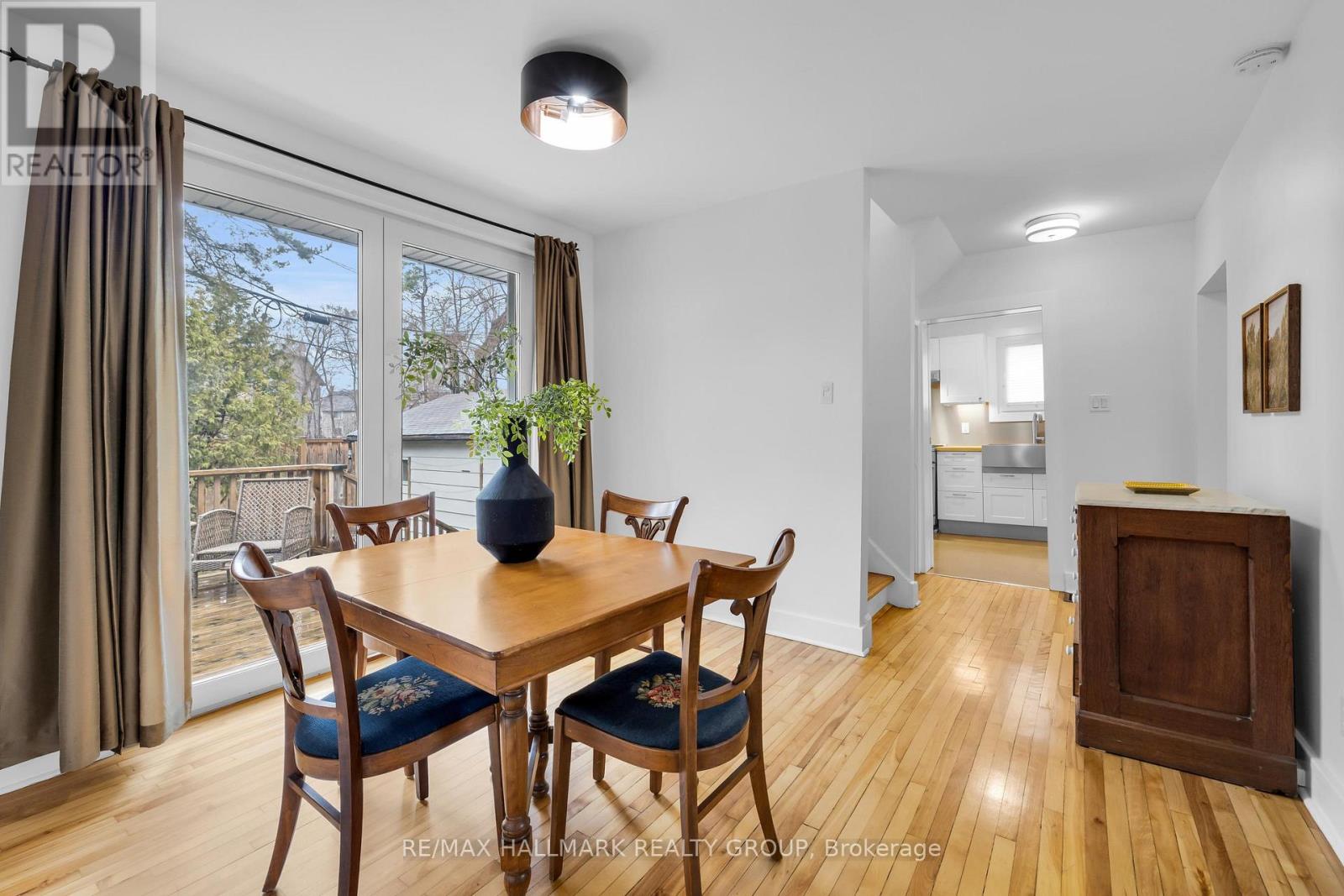 229 Greensway Avenue, Ottawa, Ontario  K1L 7V3 - Photo 6 - X13085066