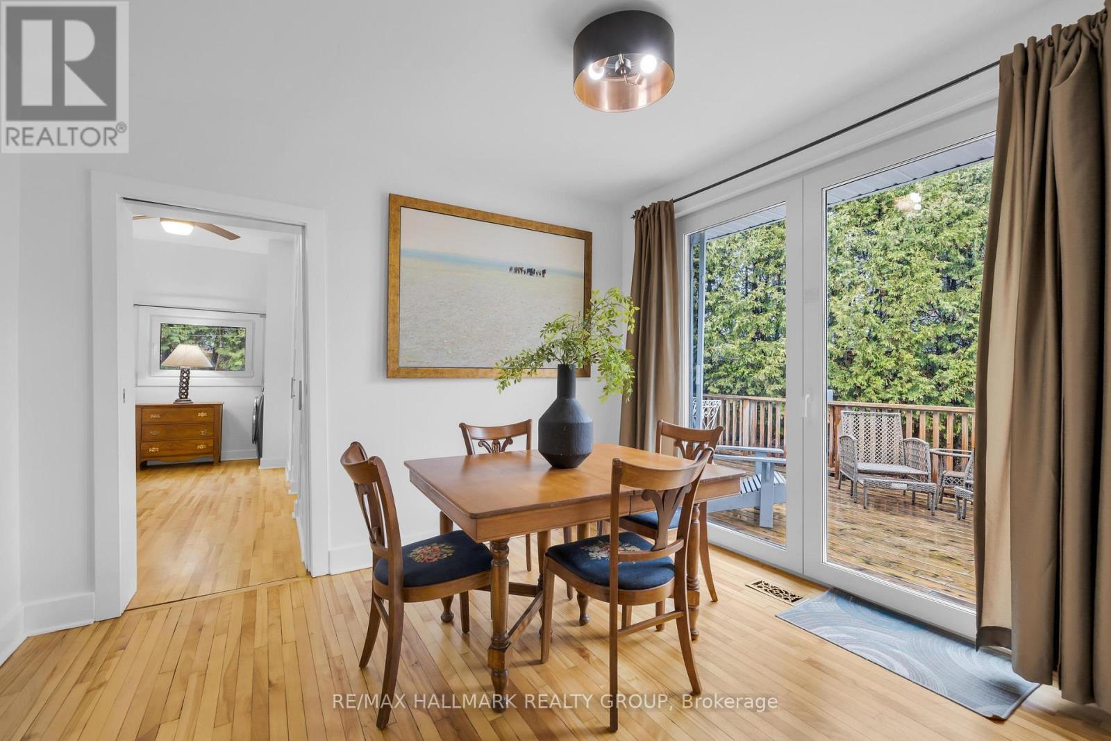 229 Greensway Avenue, Ottawa, Ontario  K1L 7V3 - Photo 7 - X13085066