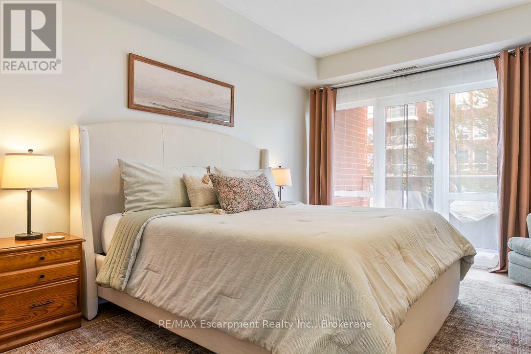 301 - 50 Old Mill Road, Oakville, Ontario  L6J 7W1 - Photo 13 - W13084884