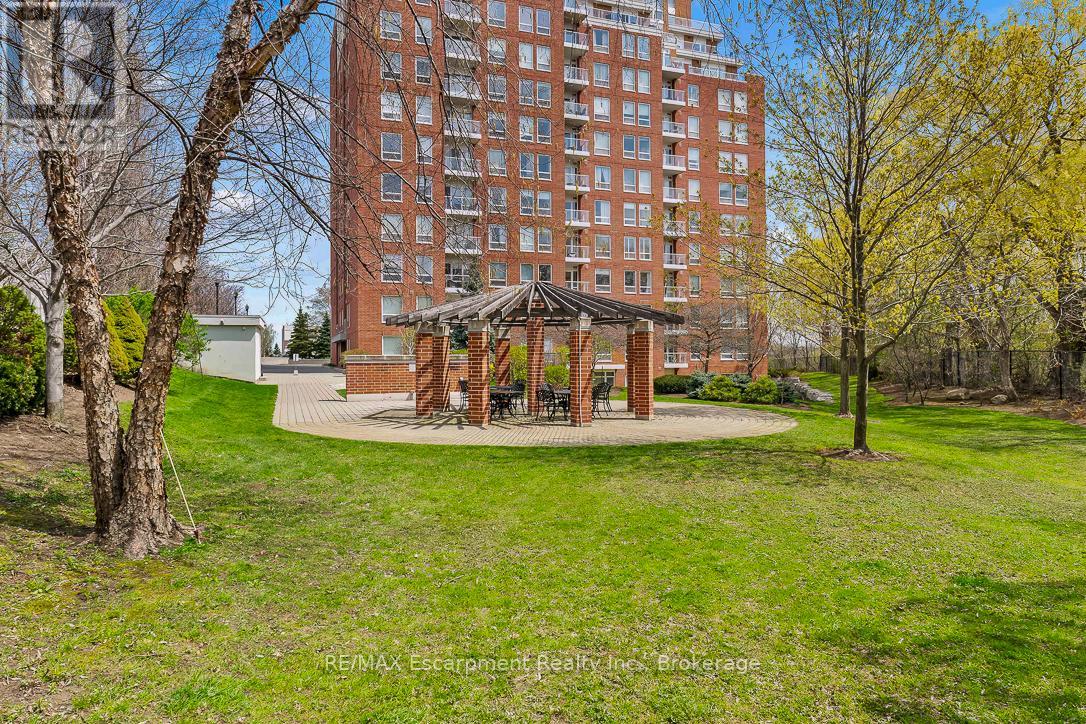 301 - 50 Old Mill Road, Oakville, Ontario  L6J 7W1 - Photo 26 - W13084884