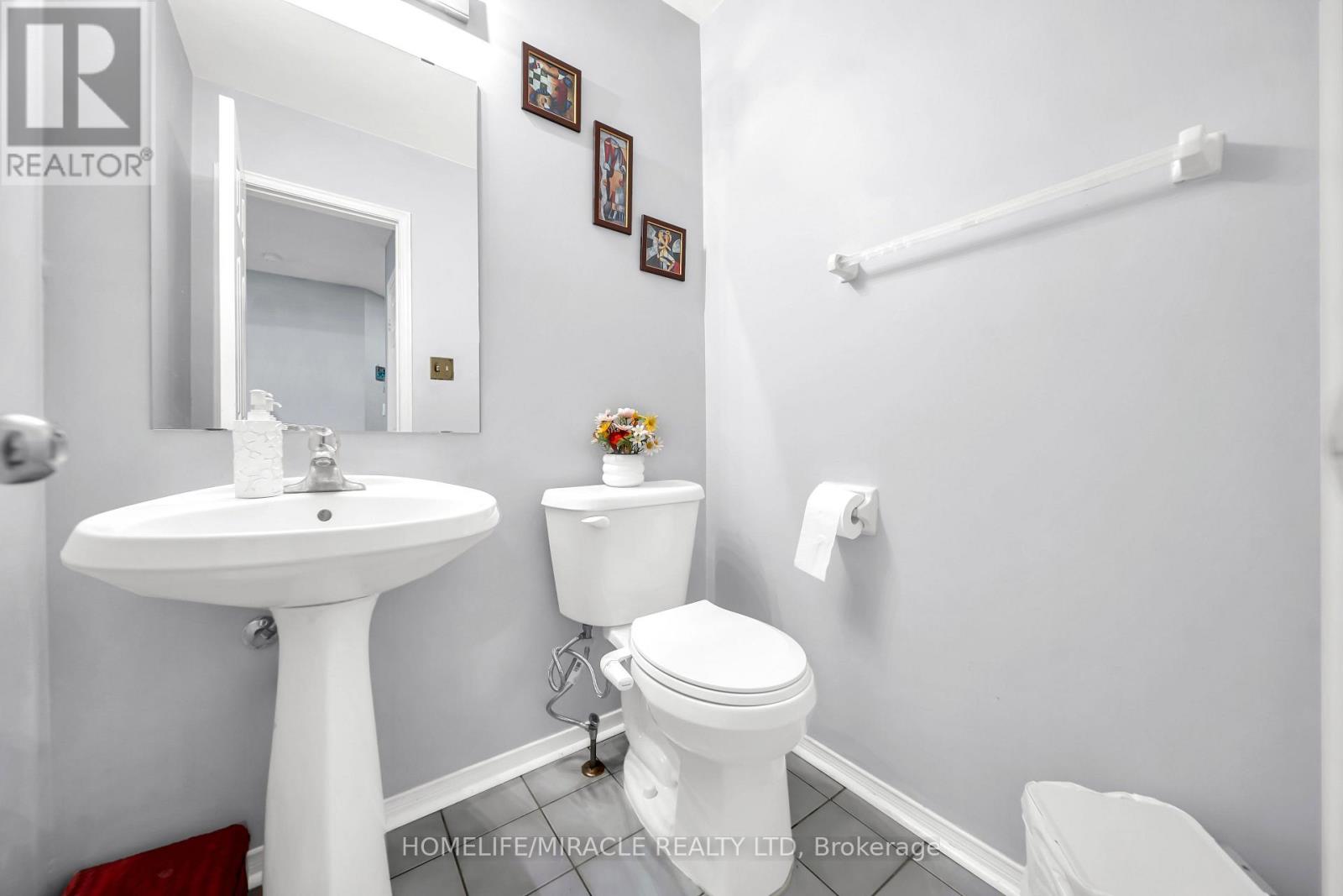 94 - 2275 Credit Valley Road, Mississauga, Ontario  L5N 4N5 - Photo 11 - W13046812