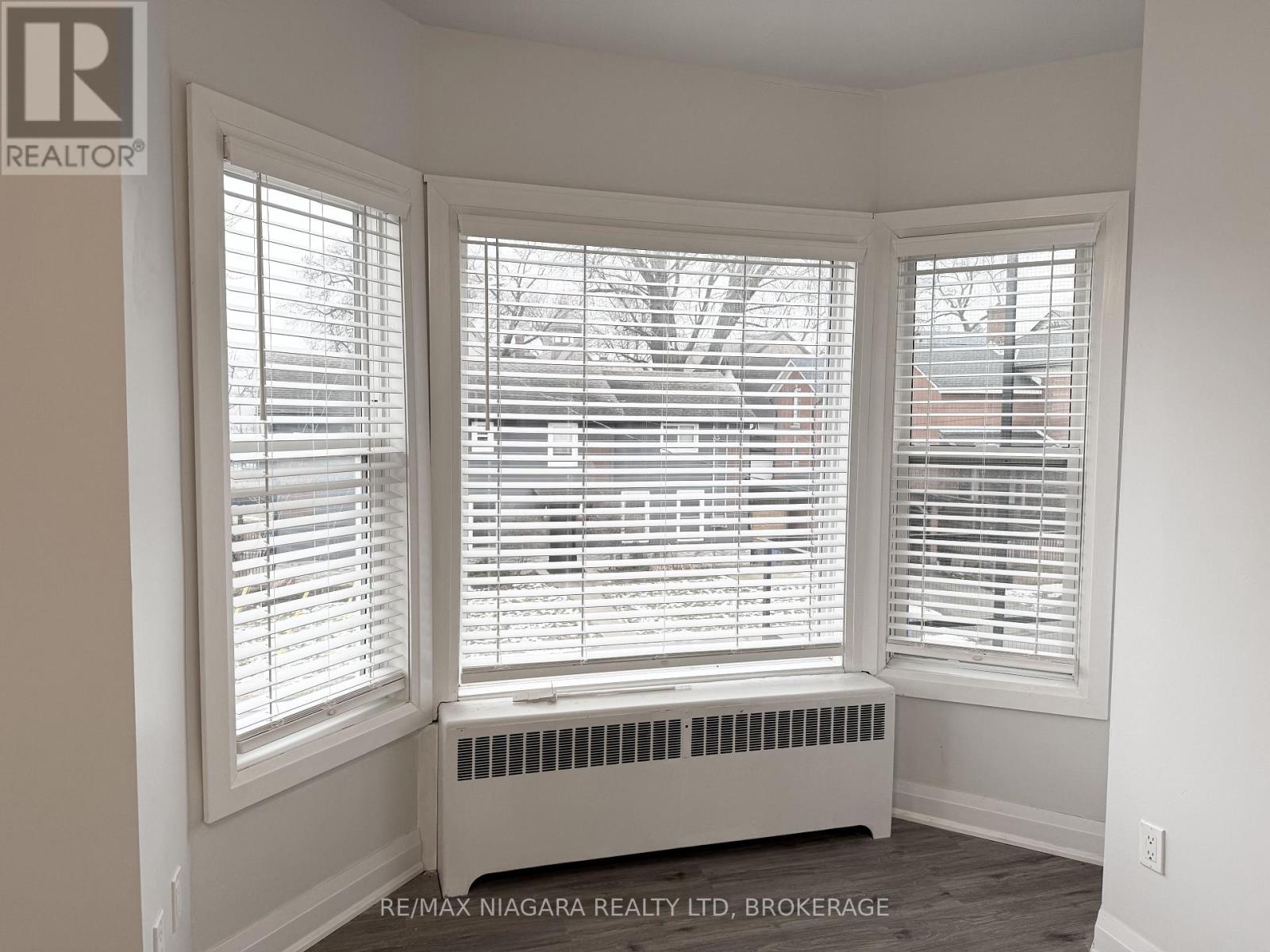 Unit 4 - 4711 River Road, Niagara Falls, Ontario  L2E 3G2 - Photo 11 - X13084910