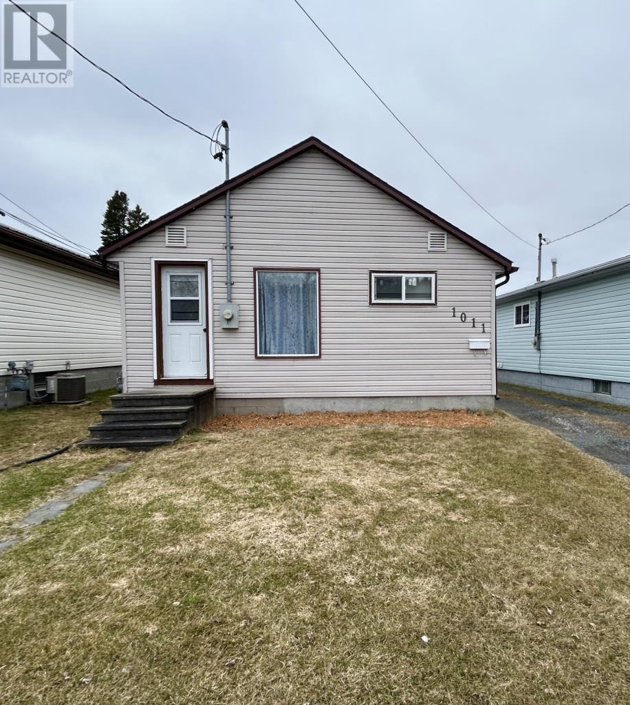 1011 Portage Avenue N, Fort Frances, Ontario