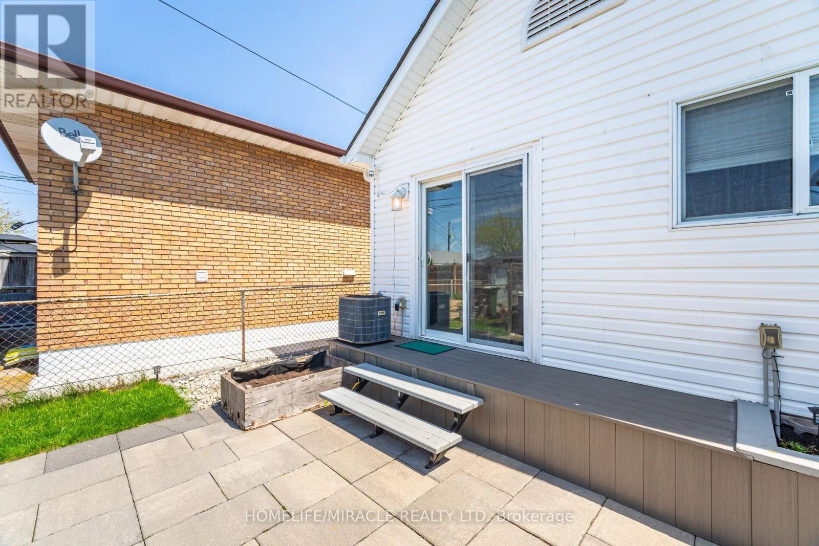 71 Beland Avenue N, Hamilton, Ontario  L8H 6C2 - Photo 27 - X13084622