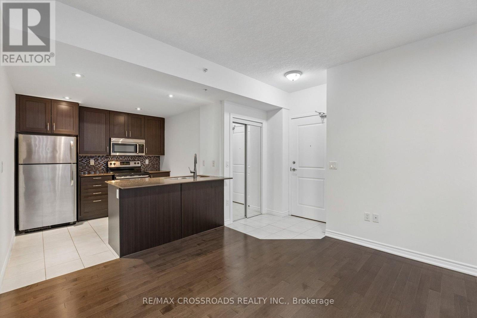 201 - 427 Aberdeen Avenue, Hamilton, Ontario  L8P 2S4 - Photo 8 - X13081916