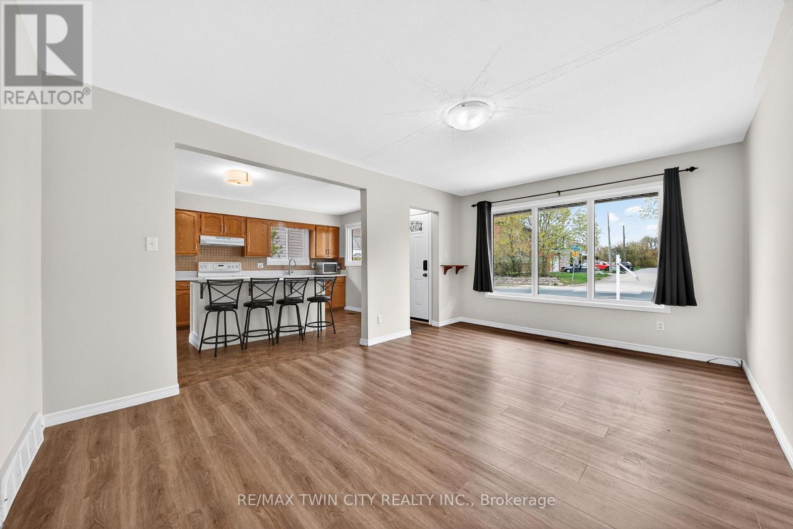 34 Avenue Road, Cambridge, Ontario  N1R 1B7 - Photo 15 - X13084684