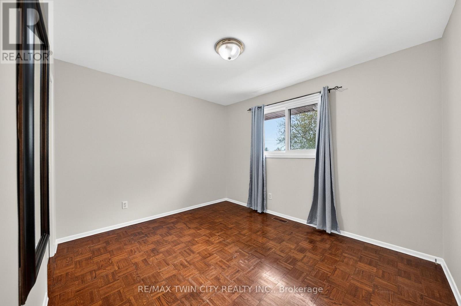 34 Avenue Road, Cambridge, Ontario  N1R 1B7 - Photo 17 - X13084684