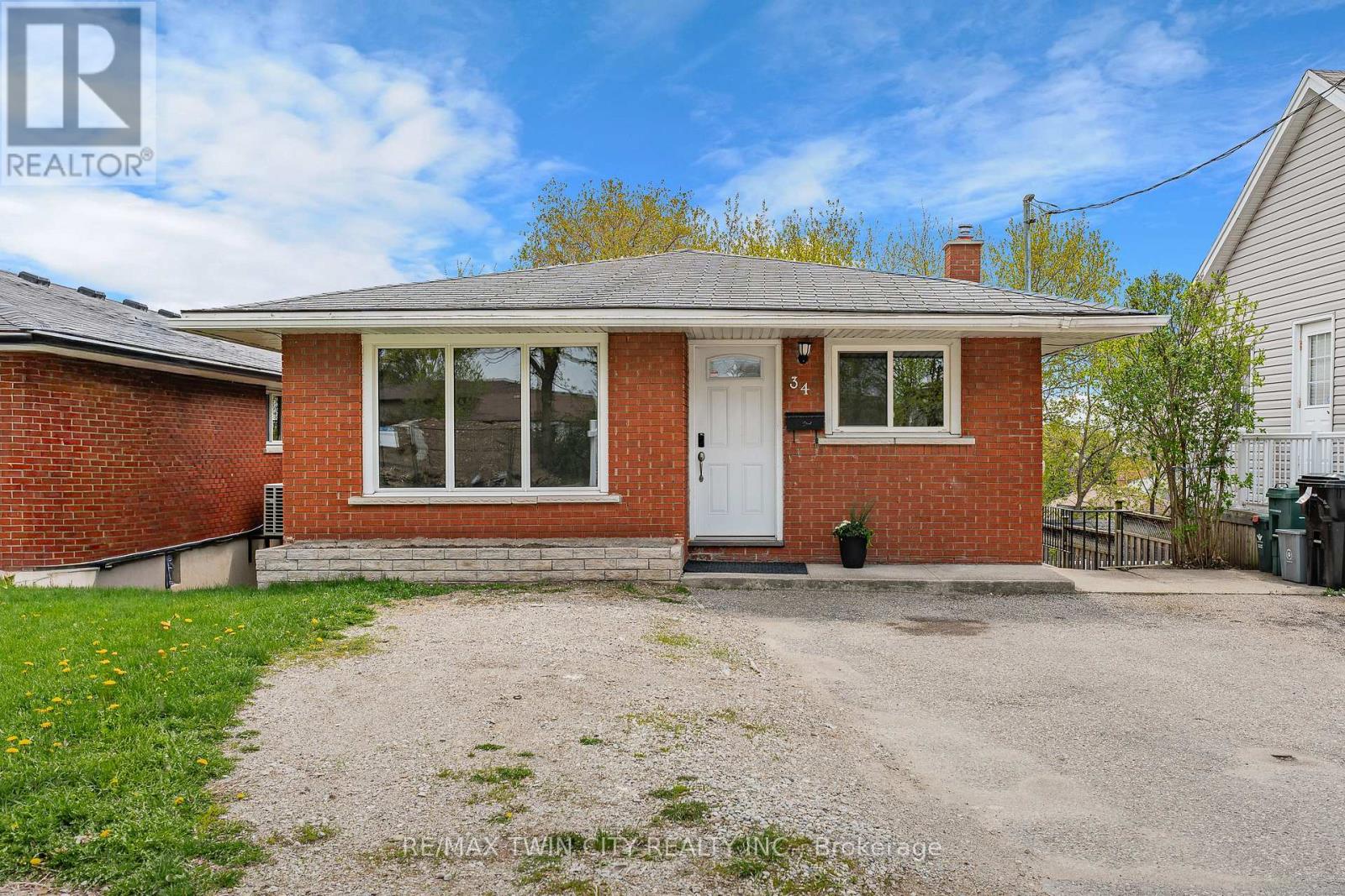 34 Avenue Road, Cambridge, Ontario  N1R 1B7 - Photo 2 - X13084684