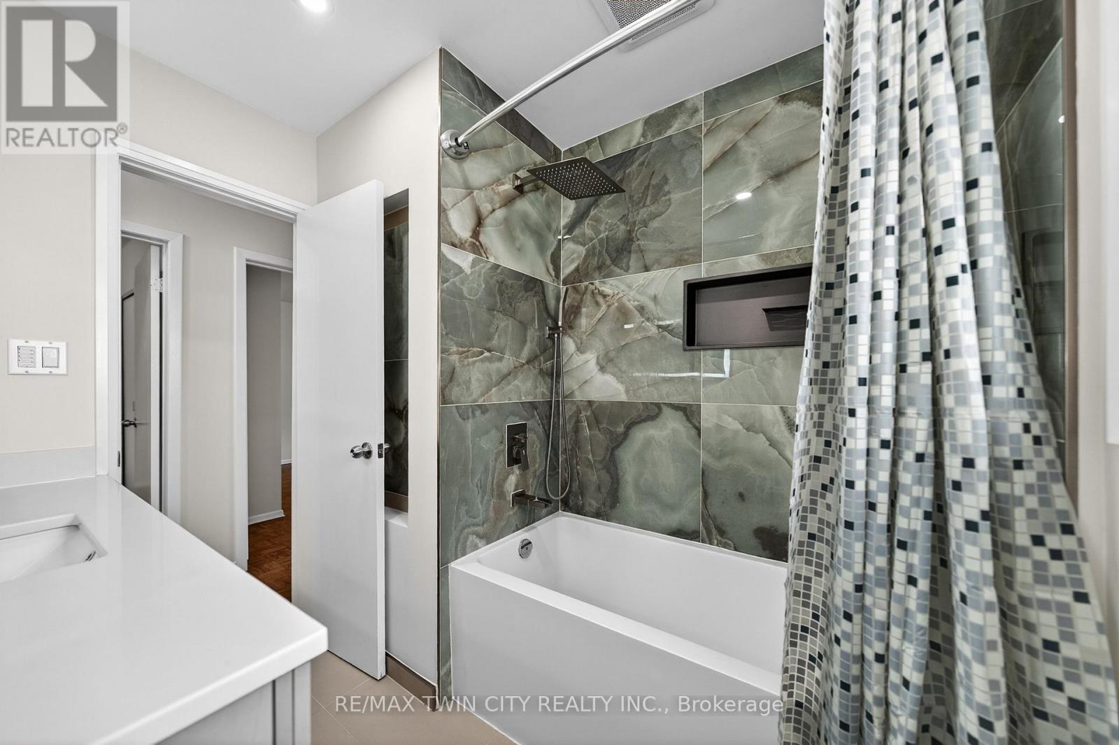34 Avenue Road, Cambridge, Ontario  N1R 1B7 - Photo 24 - X13084684