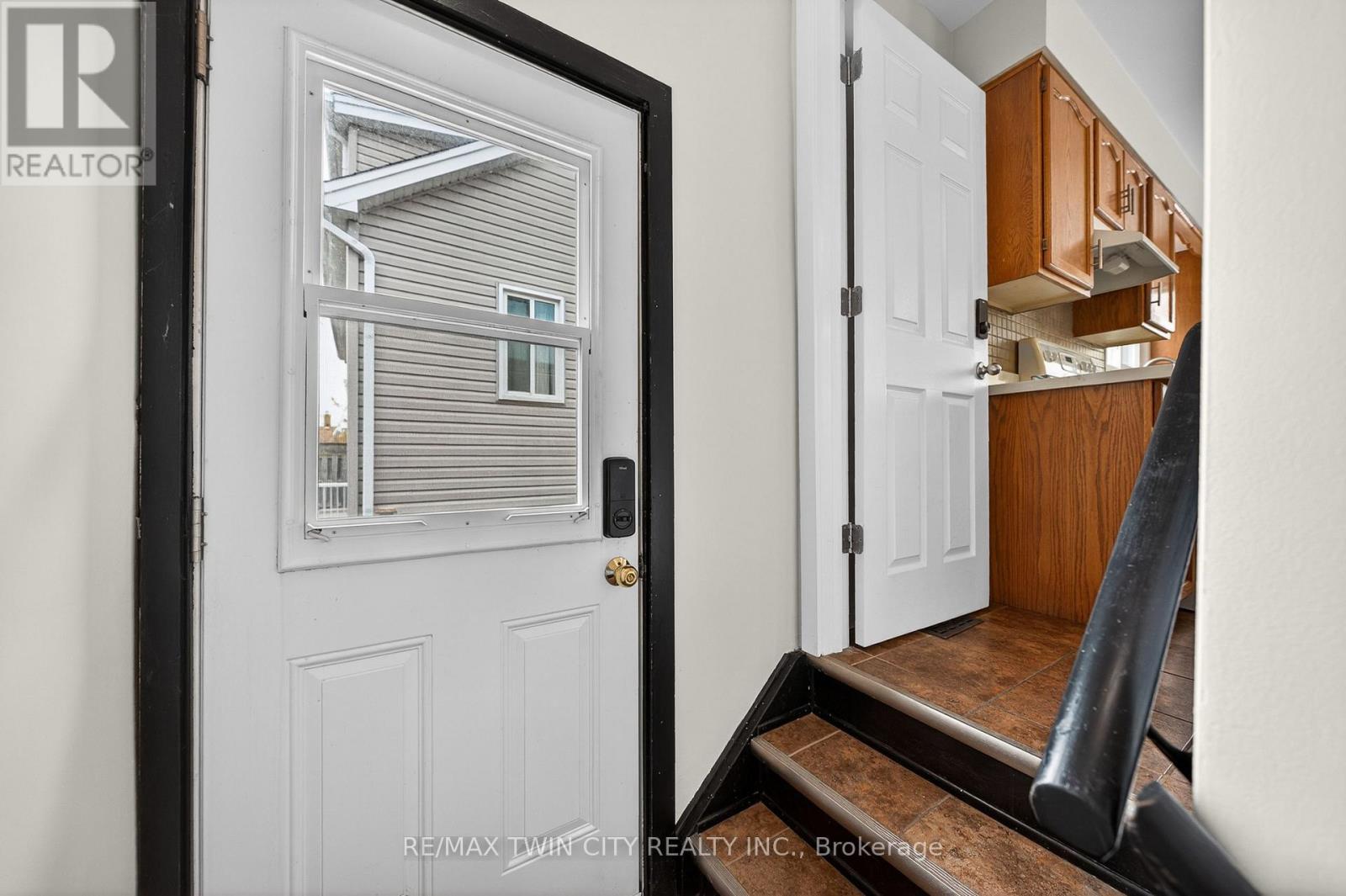 34 Avenue Road, Cambridge, Ontario  N1R 1B7 - Photo 25 - X13084684