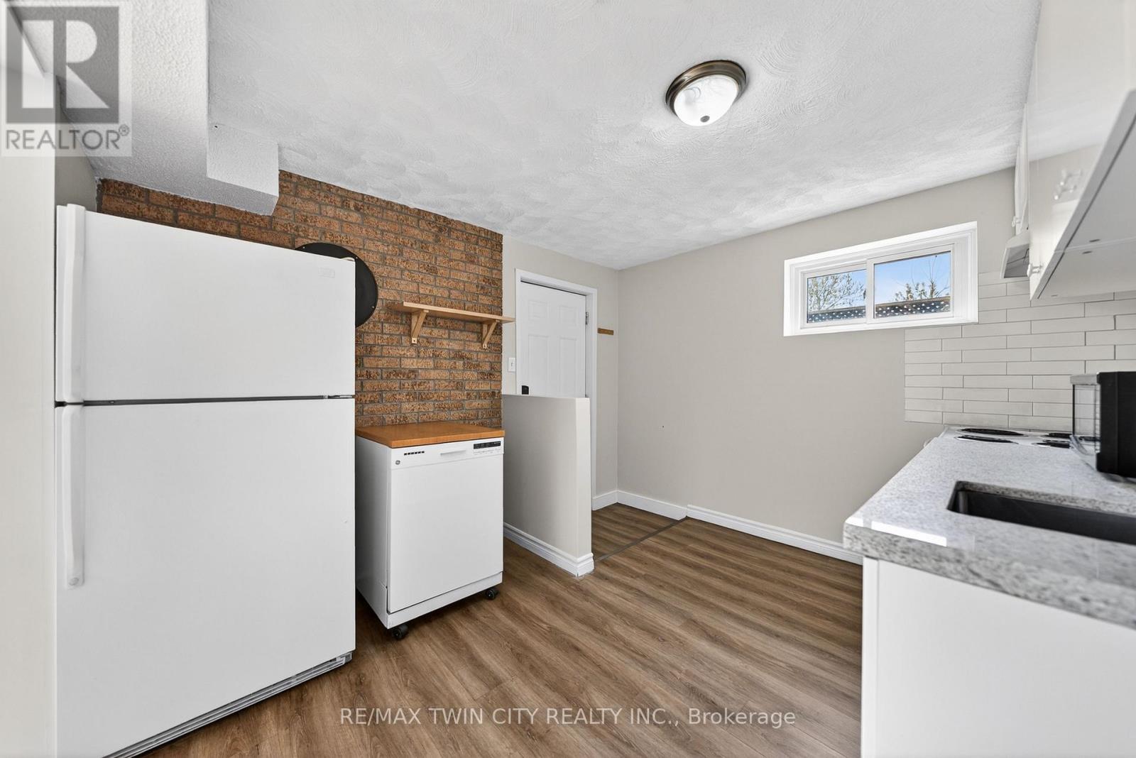 34 Avenue Road, Cambridge, Ontario  N1R 1B7 - Photo 30 - X13084684