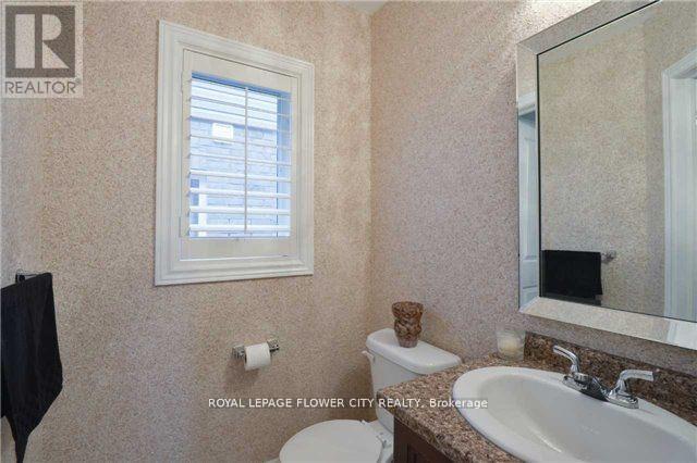 176 Medici Lane, Hamilton, Ontario  L9B 0S7 - Photo 9 - X13084748