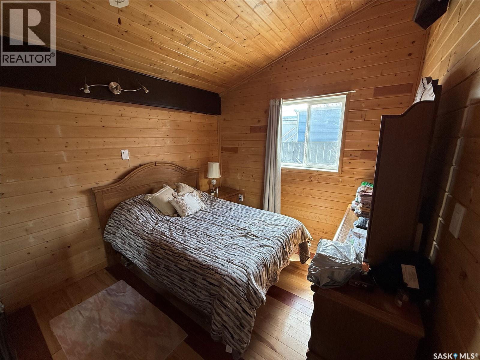 233 Central Avenue, Montmartre, Saskatchewan  S0G 3M0 - Photo 12 - SK015129
