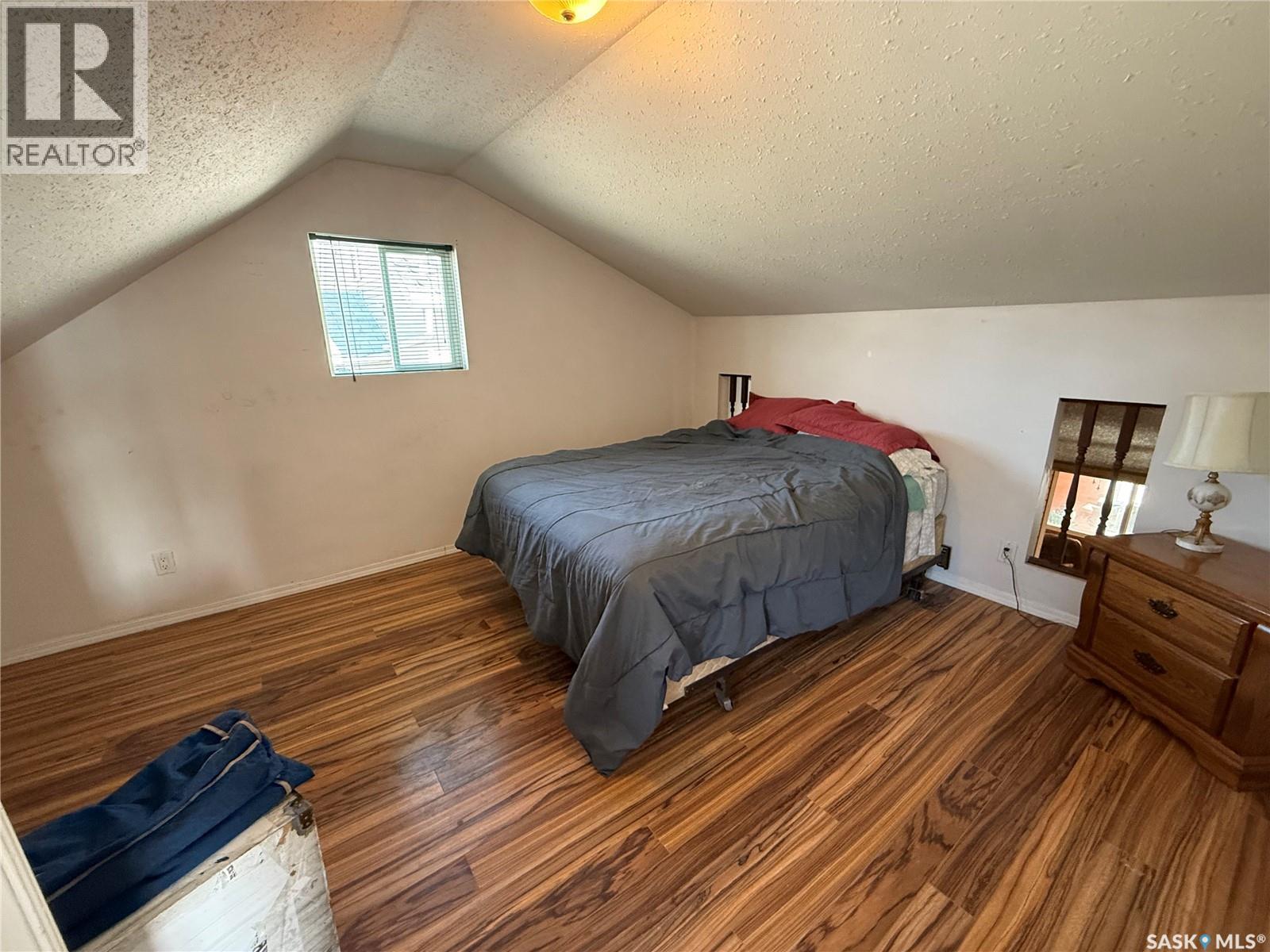233 Central Avenue, Montmartre, Saskatchewan  S0G 3M0 - Photo 13 - SK015129