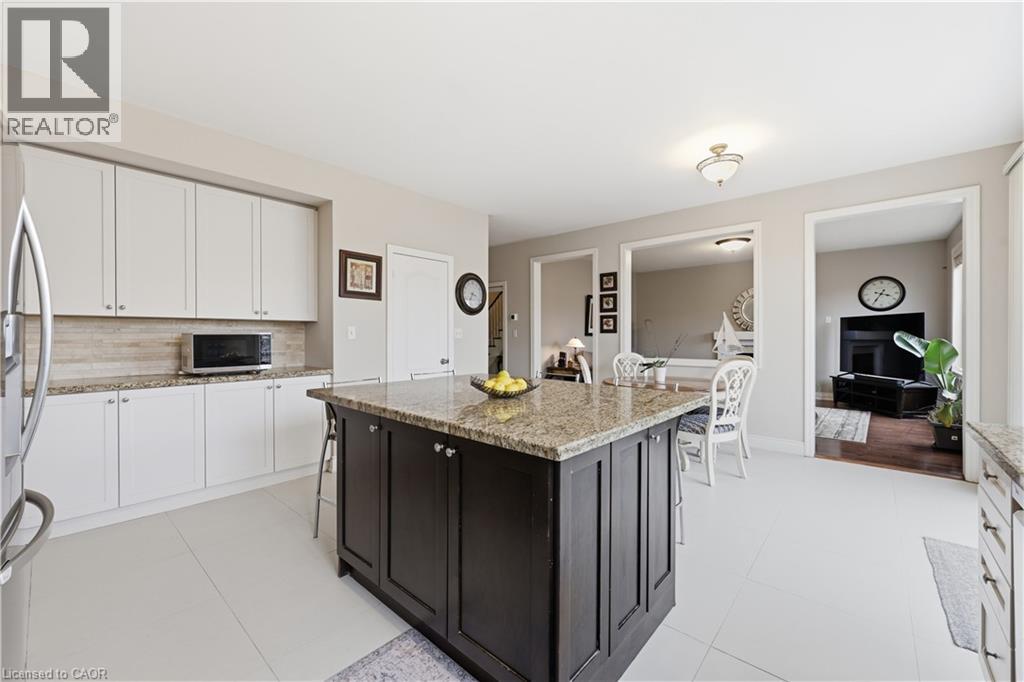 2295 Glazebrook Circle, Oakville, Ontario  L6M 5B5 - Photo 11 - 40815726