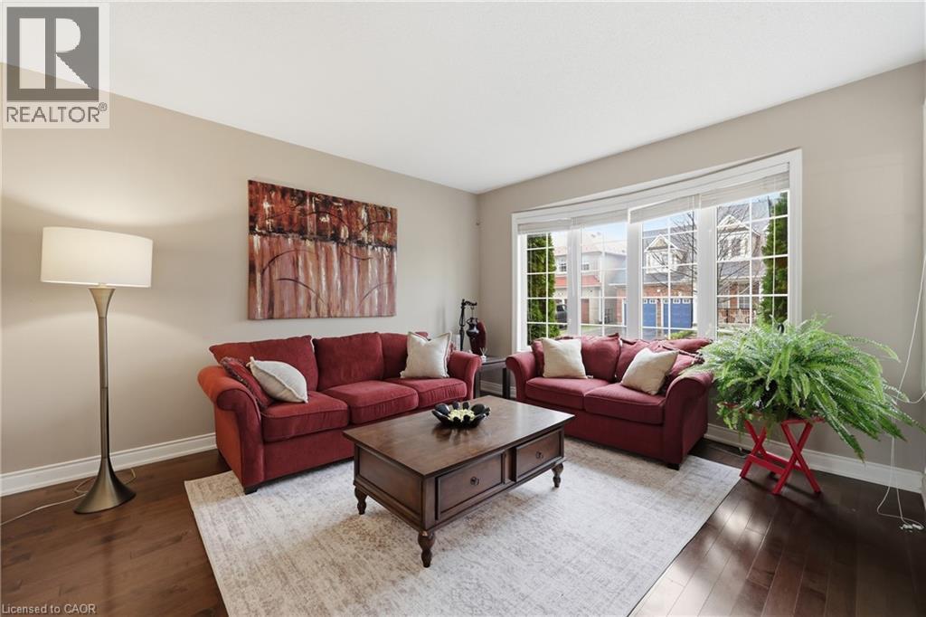 2295 Glazebrook Circle, Oakville, Ontario  L6M 5B5 - Photo 6 - 40815726