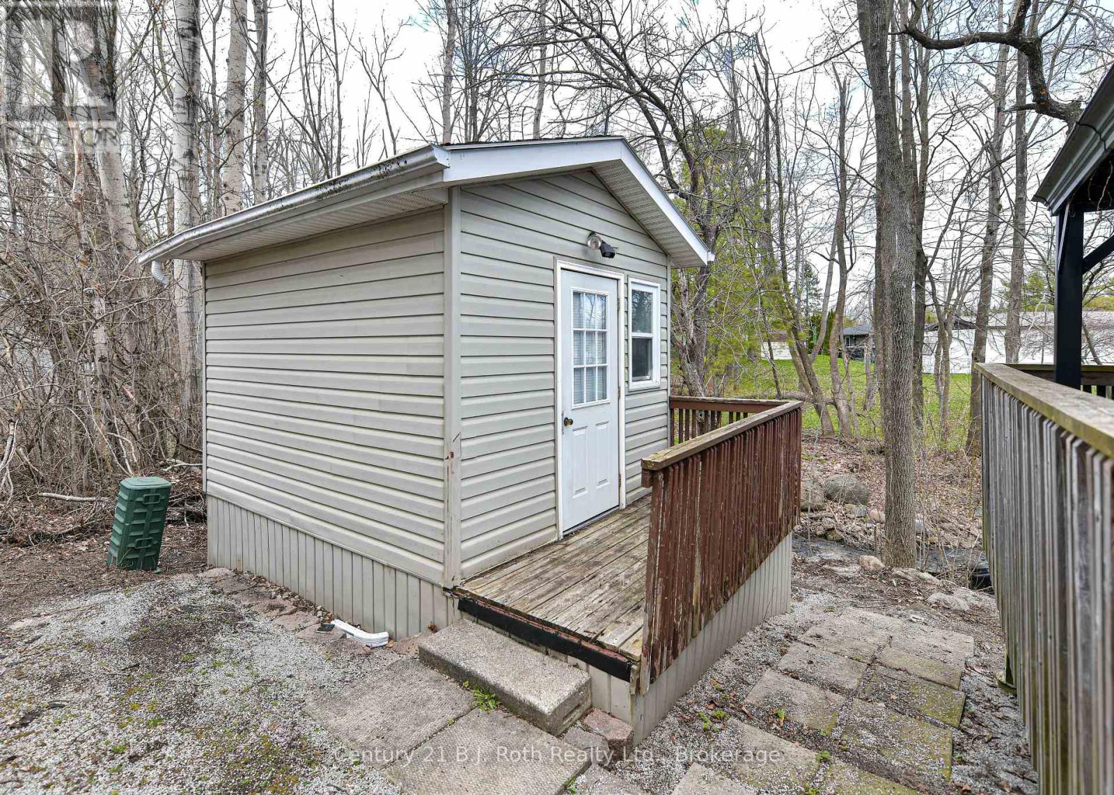 32 Jane Street, Oro-Medonte, Ontario  L3V 0P9 - Photo 11 - S13084952