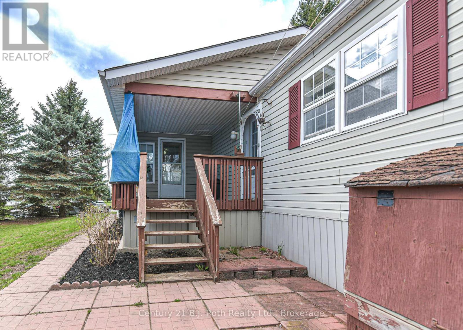 32 Jane Street, Oro-Medonte, Ontario  L3V 0P9 - Photo 13 - S13084952
