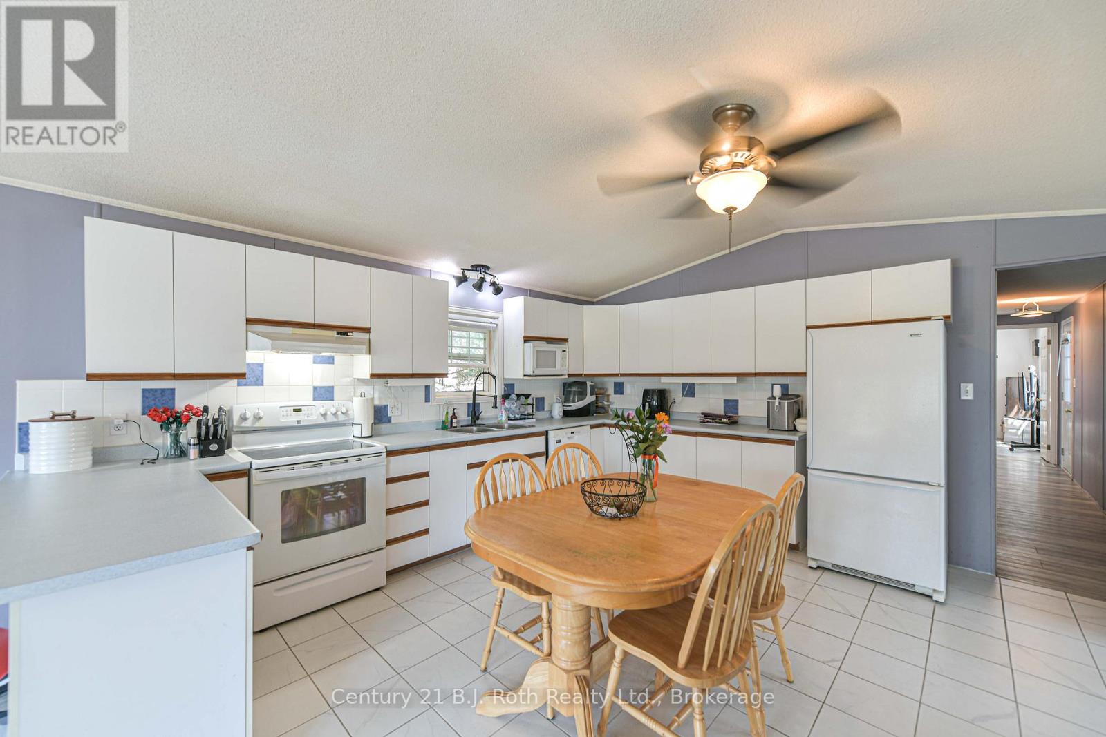 32 Jane Street, Oro-Medonte, Ontario  L3V 0P9 - Photo 24 - S13084952