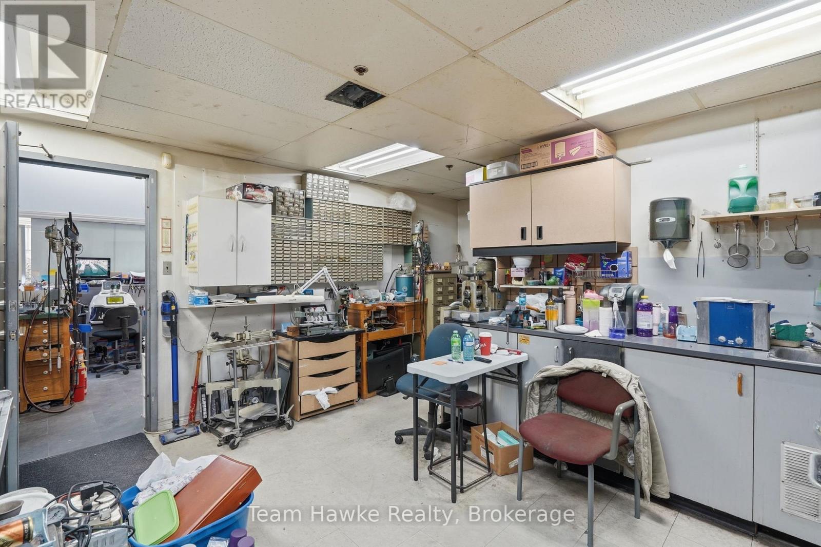 9225 County 93 Road, Midland, Ontario  L4R 4K4 - Photo 19 - S13085094