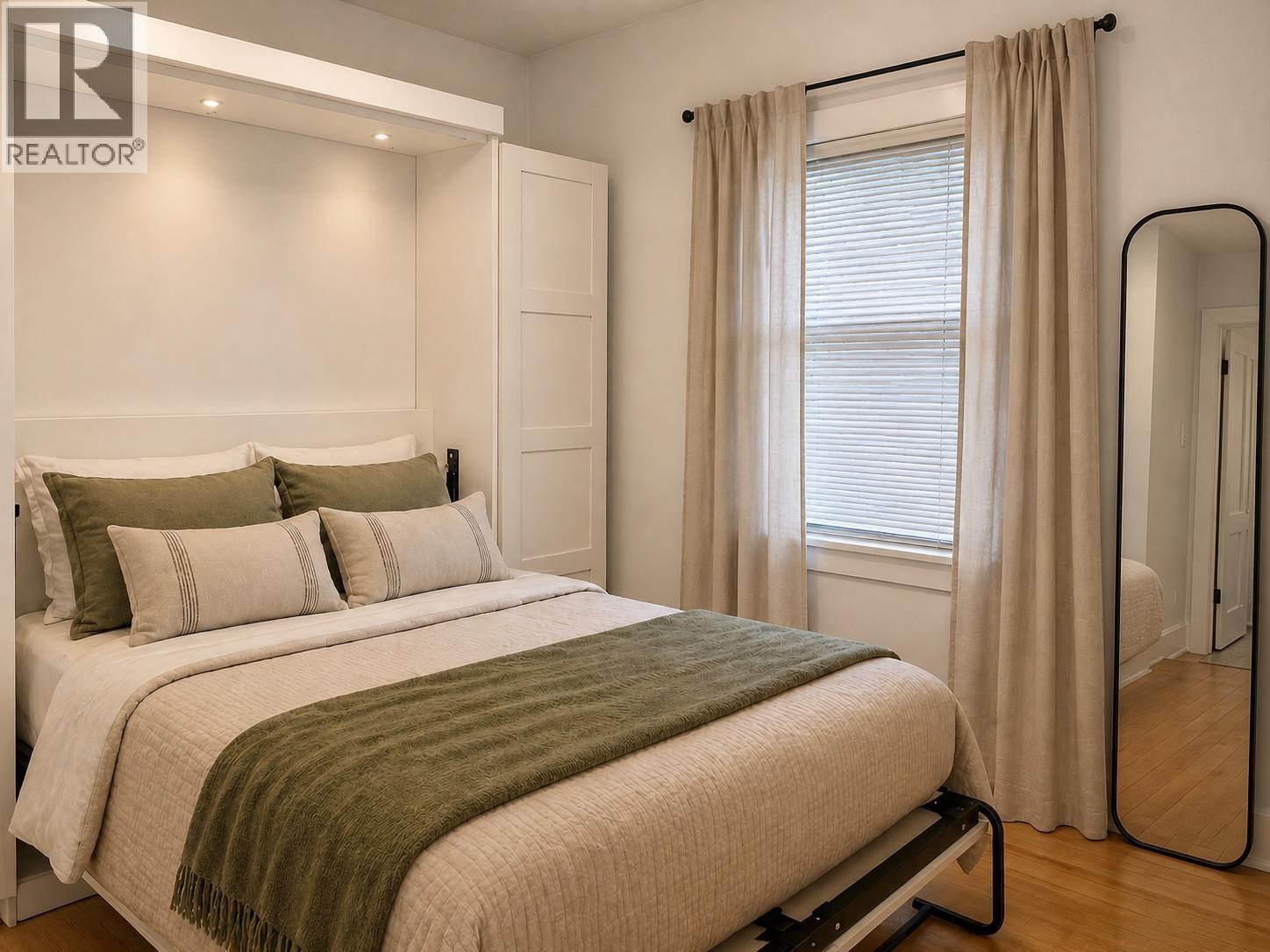 Main 4517 West 14th Avenue, Vancouver, British Columbia  V7S 1Y6 - Photo 8 - R3118678