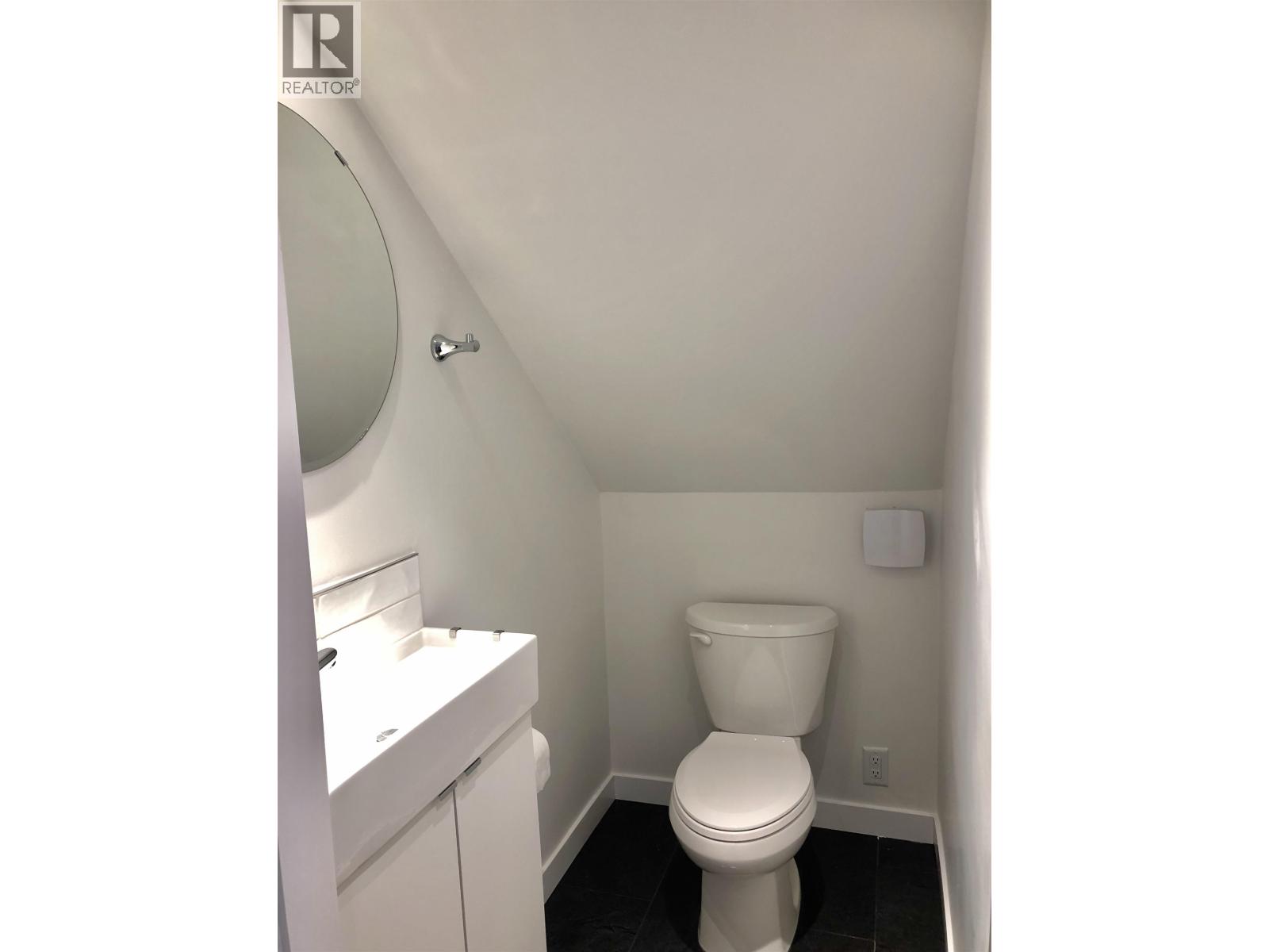 Main 4517 West 14th Avenue, Vancouver, British Columbia  V7S 1Y6 - Photo 14 - R3118678