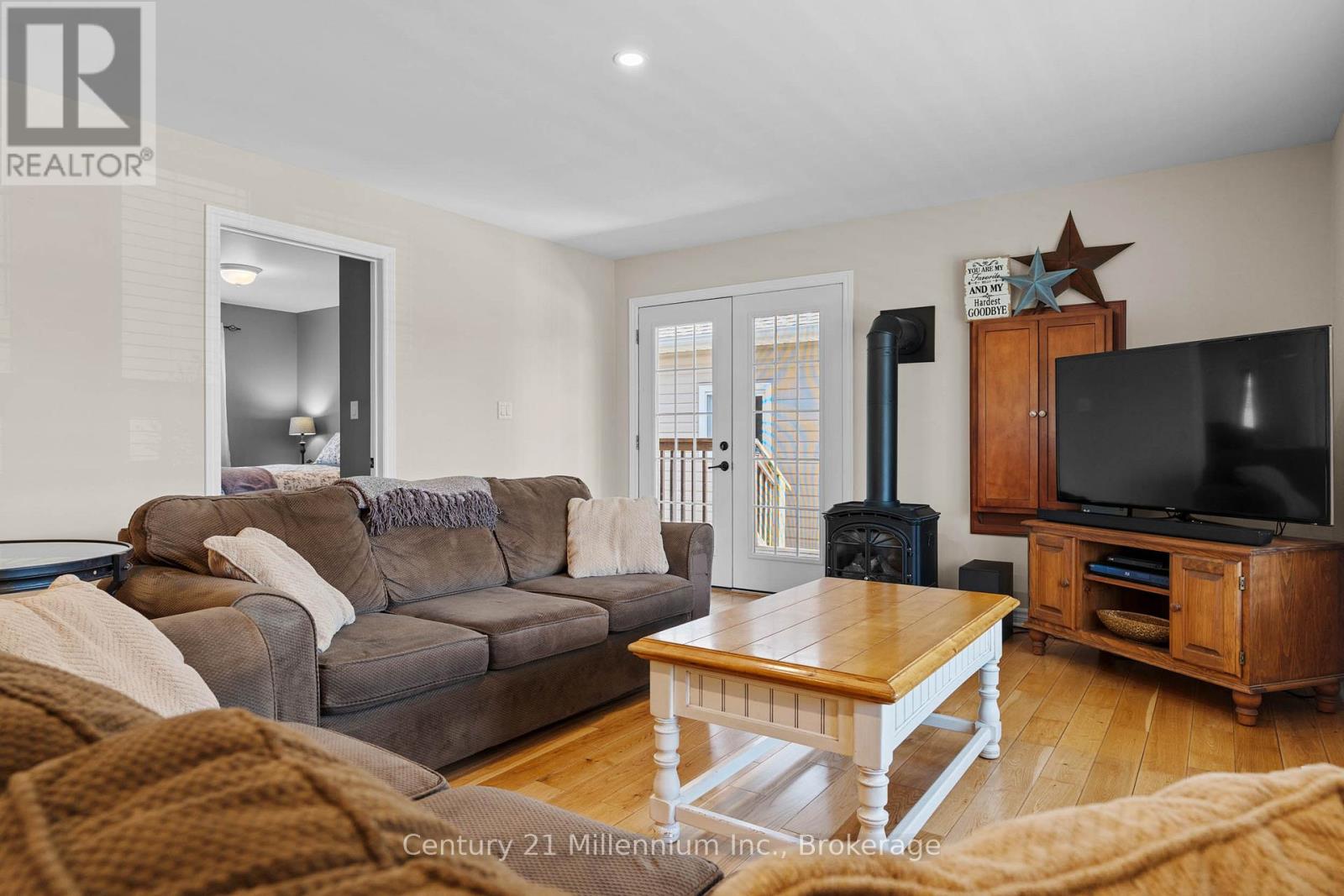 51 Larkwhistle Avenue, South Bruce Peninsula, Ontario  N0H 2T0 - Photo 12 - X13085064
