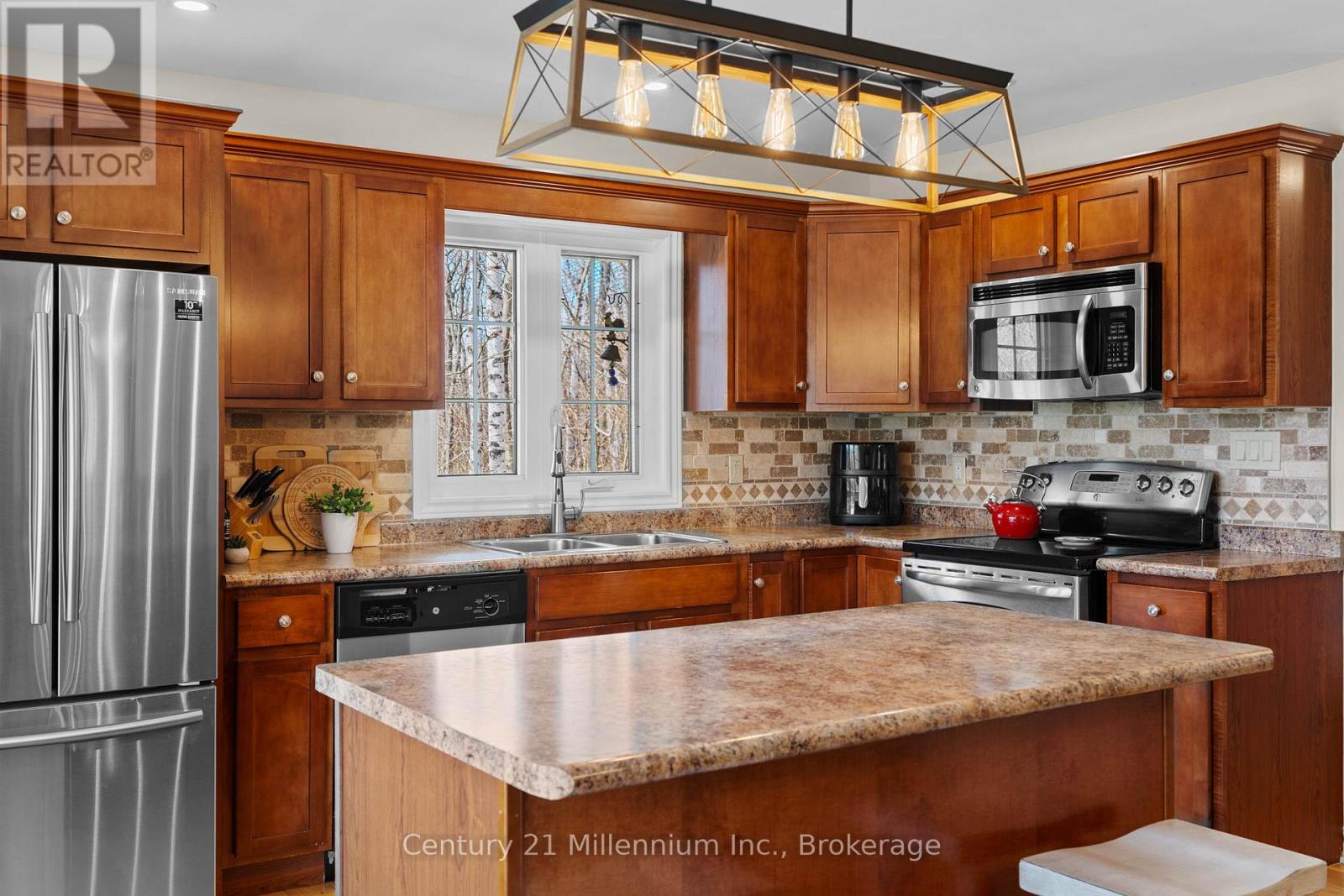 51 Larkwhistle Avenue, South Bruce Peninsula, Ontario  N0H 2T0 - Photo 21 - X13085064