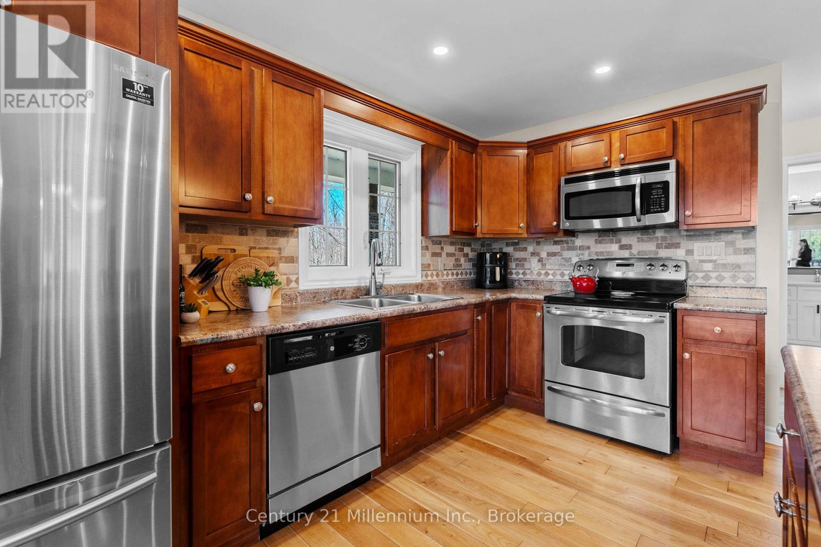 51 Larkwhistle Avenue, South Bruce Peninsula, Ontario  N0H 2T0 - Photo 22 - X13085064