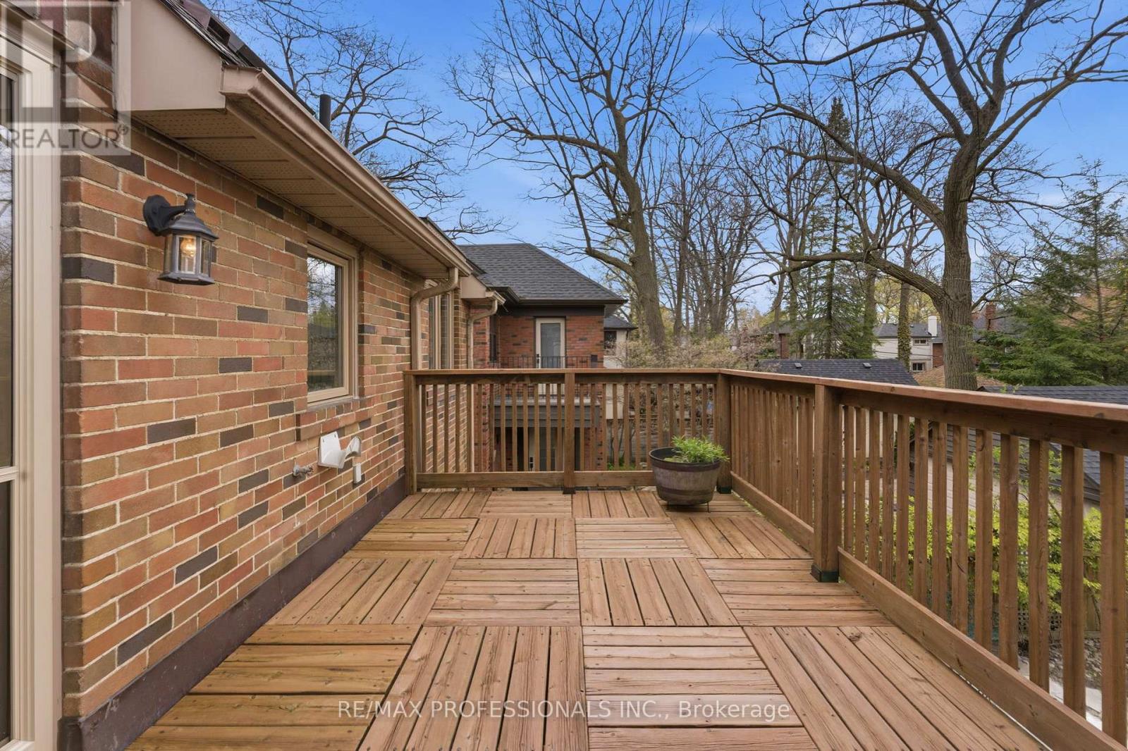 5 Princeton Road, Toronto, Ontario  M8X 2E1 - Photo 21 - W13084092