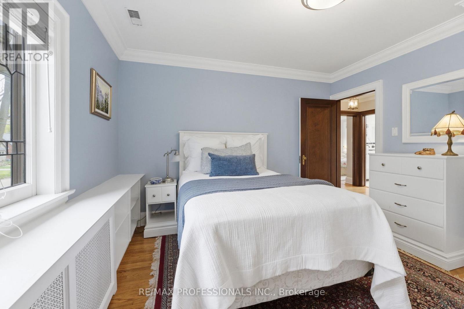 5 Princeton Road, Toronto, Ontario  M8X 2E1 - Photo 23 - W13084092