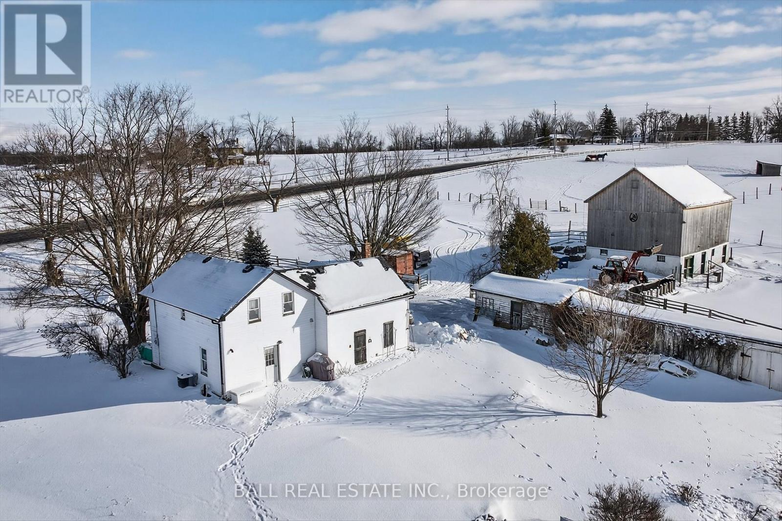 1132 Tara Road, Selwyn, Ontario  K9J 6X2 - Photo 4 - X12662256
