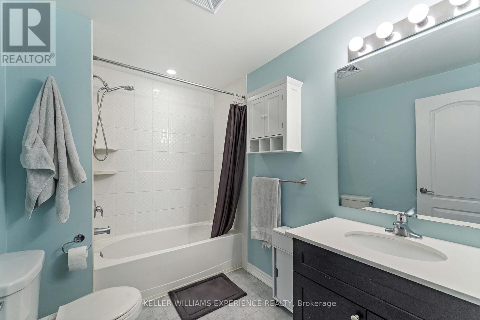 307 - 720 Yonge Street, Barrie, Ontario  L9J 0G9 - Photo 17 - S12975526