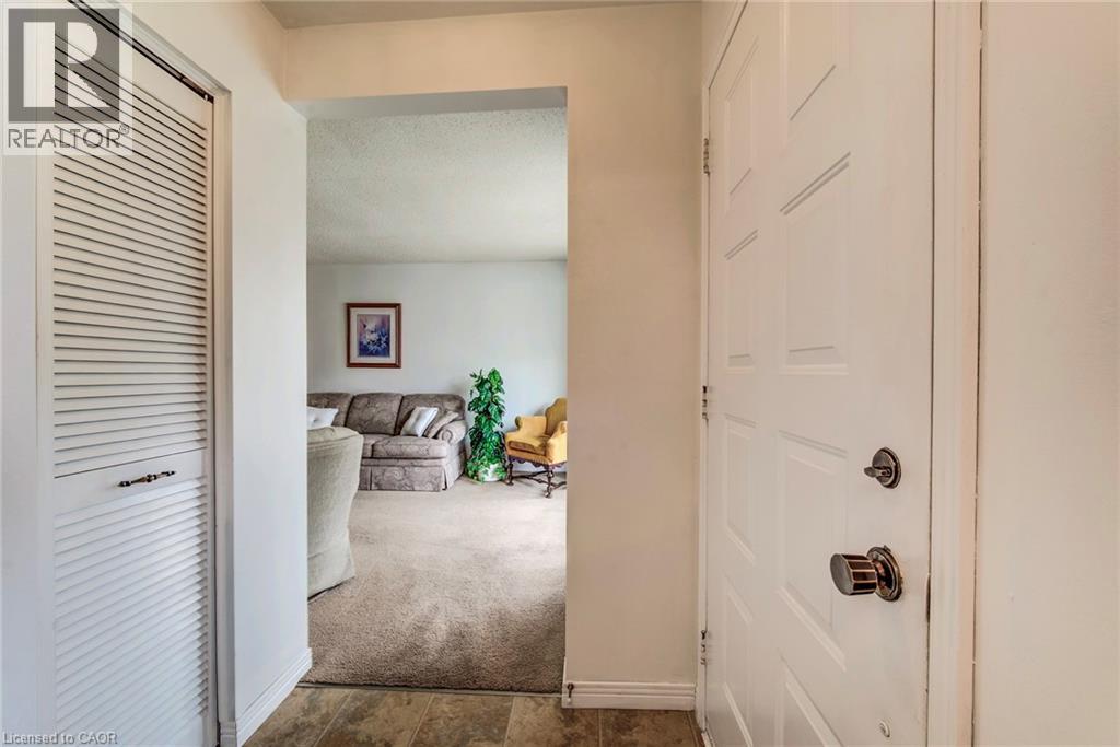 53 Greenock Drive, Kitchener, Ontario  N2E 2J9 - Photo 7 - 40827129
