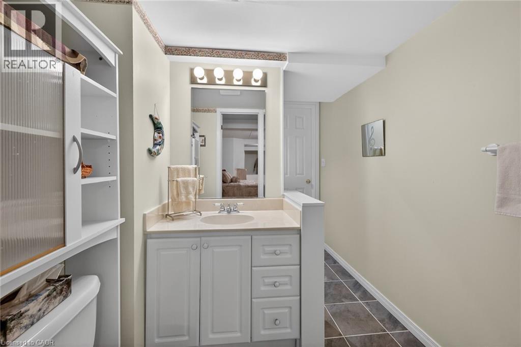 44 Twentyplace Boulevard, Mount Hope, Ontario  L0R 1W0 - Photo 35 - 40827075