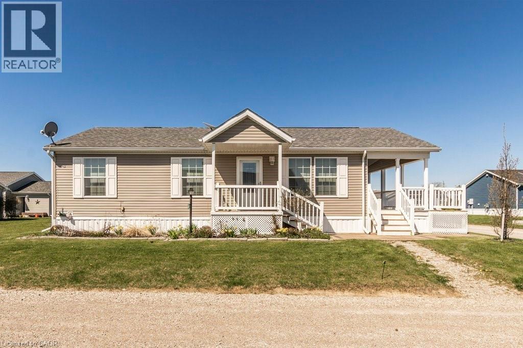 3 Copper Beech Drive
