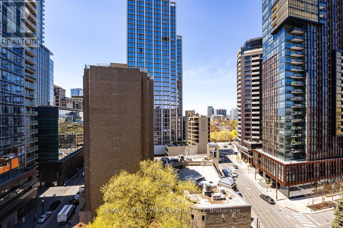 1108 - 8 Scollard Street, Toronto, Ontario  M5R 1M2 - Photo 17 - C13084980