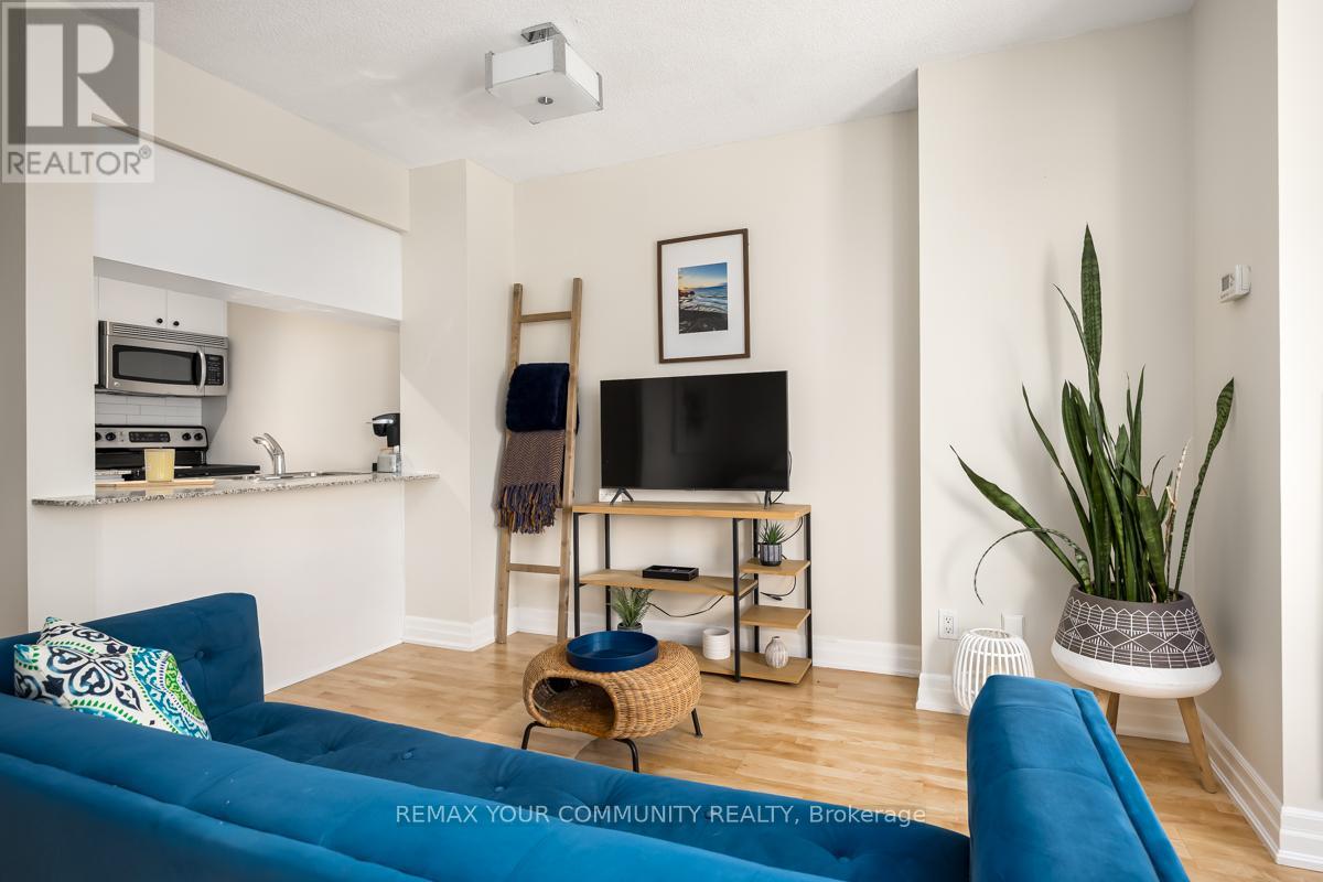 1108 - 8 Scollard Street, Toronto, Ontario  M5R 1M2 - Photo 6 - C13084980