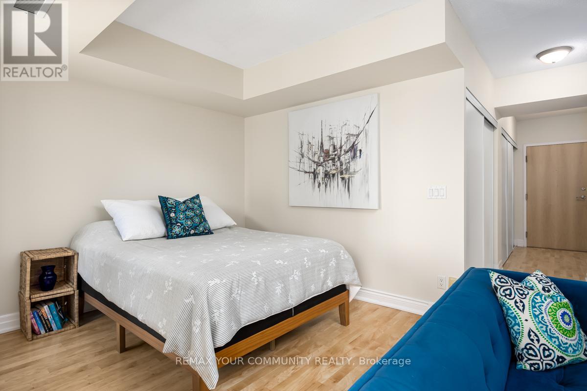 1108 - 8 Scollard Street, Toronto, Ontario  M5R 1M2 - Photo 8 - C13084980