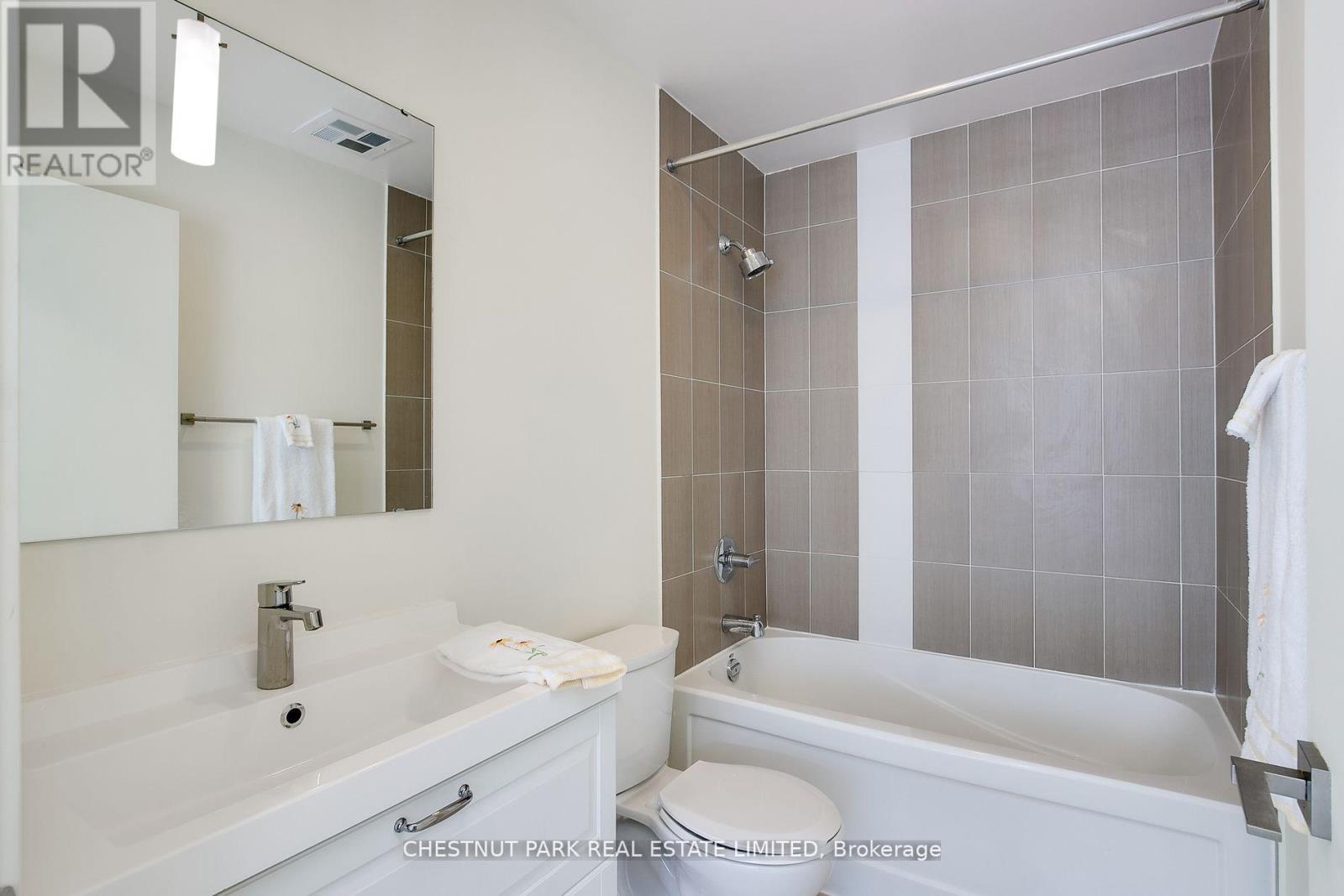 510 - 770 Bay Street, Toronto, Ontario  M5G 0A6 - Photo 12 - C13085126