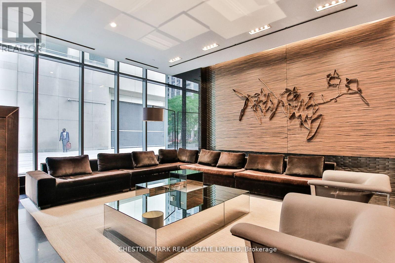 510 - 770 Bay Street, Toronto, Ontario  M5G 0A6 - Photo 3 - C13085126