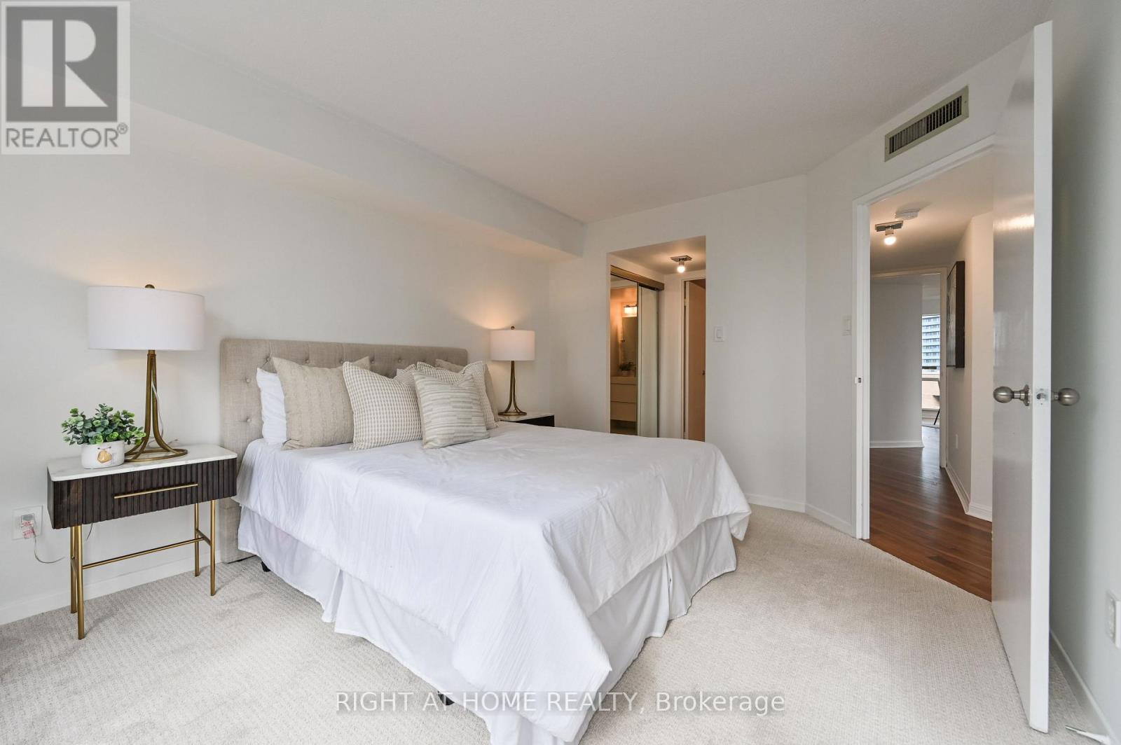 3104 - 1001 Bay Street, Toronto, Ontario  M5S 3A6 - Photo 10 - C13085148