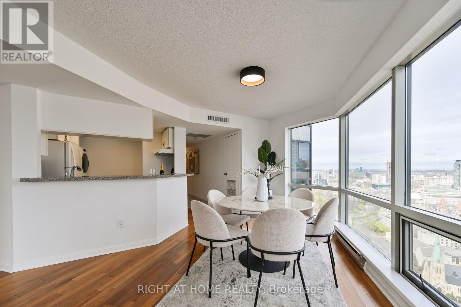 3104 - 1001 Bay Street, Toronto, Ontario  M5S 3A6 - Photo 5 - C13085148