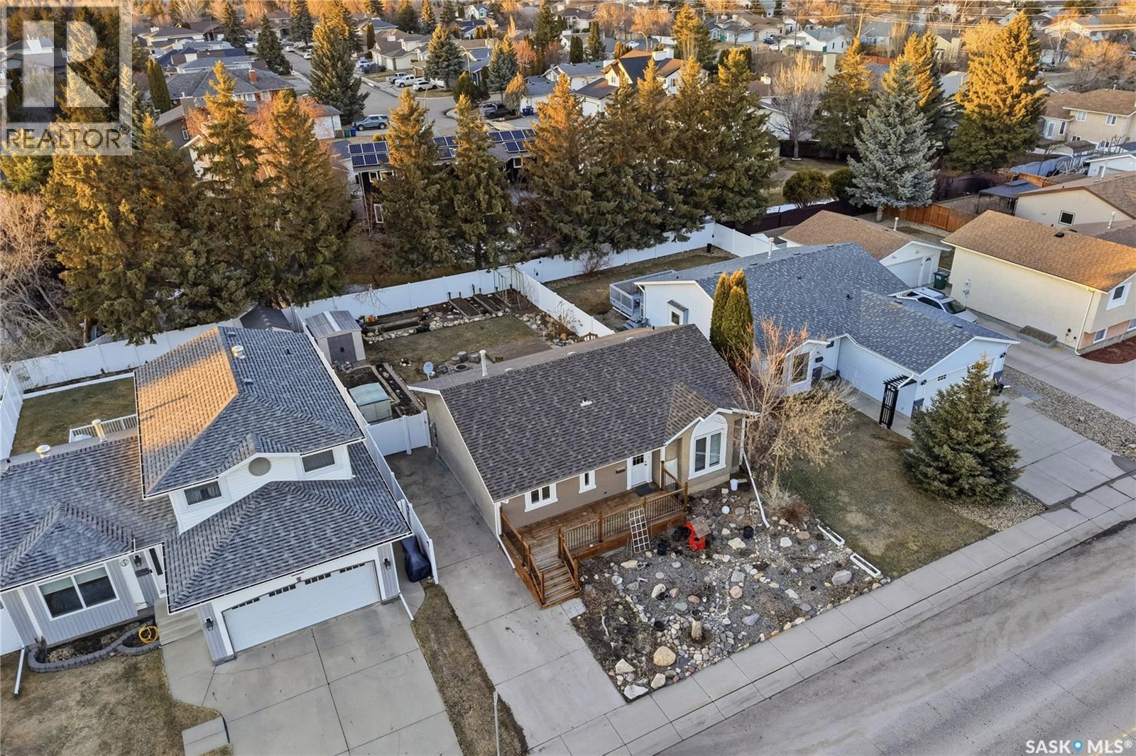 443 Nemeiben Road, Saskatoon, Saskatchewan  S7J 5E8 - Photo 45 - SK034913