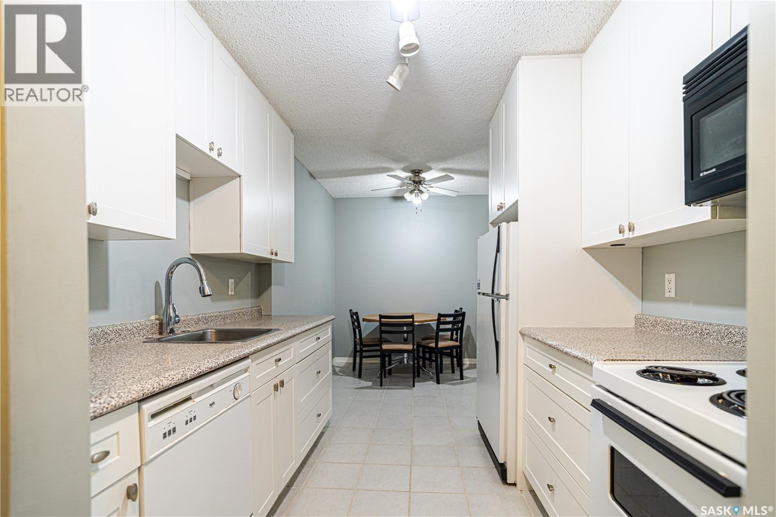 18 4219 Degeer Street, Saskatoon, Saskatchewan  S7H 4N6 - Photo 1 - SK034909