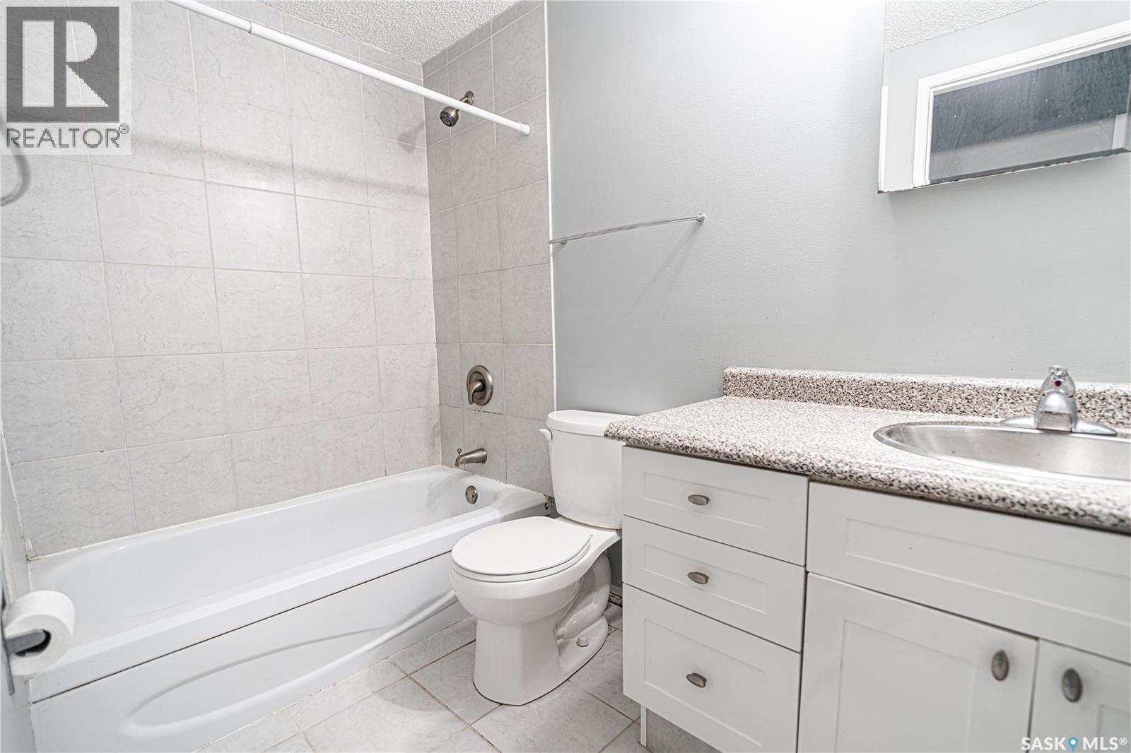 18 4219 Degeer Street, Saskatoon, Saskatchewan  S7H 4N6 - Photo 7 - SK034909
