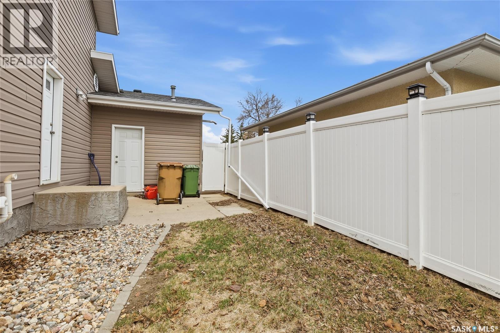 404 Dalgliesh Drive, Regina, Saskatchewan  S4R 6J1 - Photo 51 - SK034901